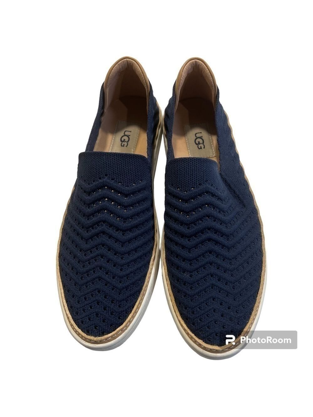 UGG Sammy Chevron Navy Slip-Ons Sz-8.5